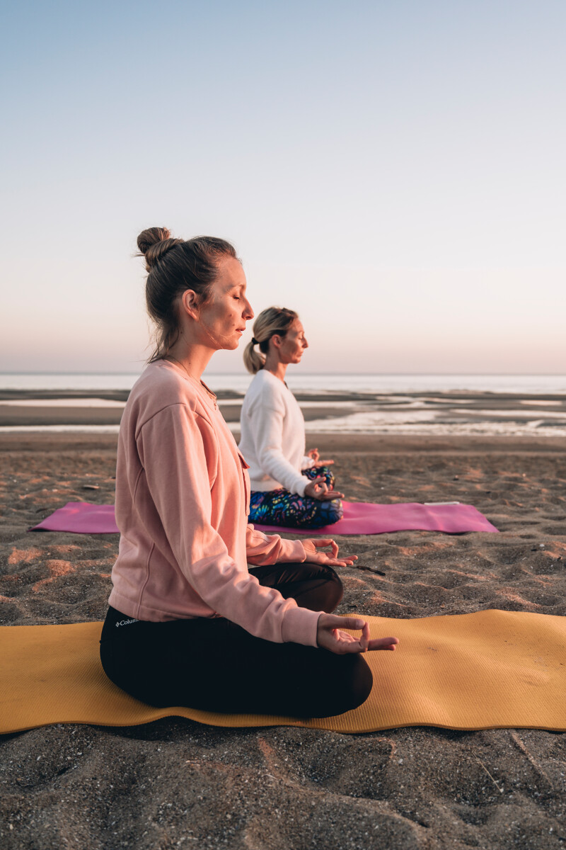 yoga sur la plage