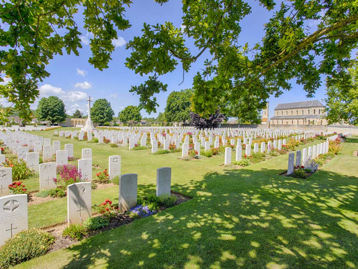 Britischer Kriegsfriedhof von Ranville