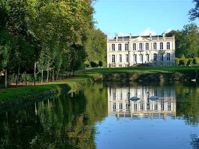 Park und Gärten des Château de Canon