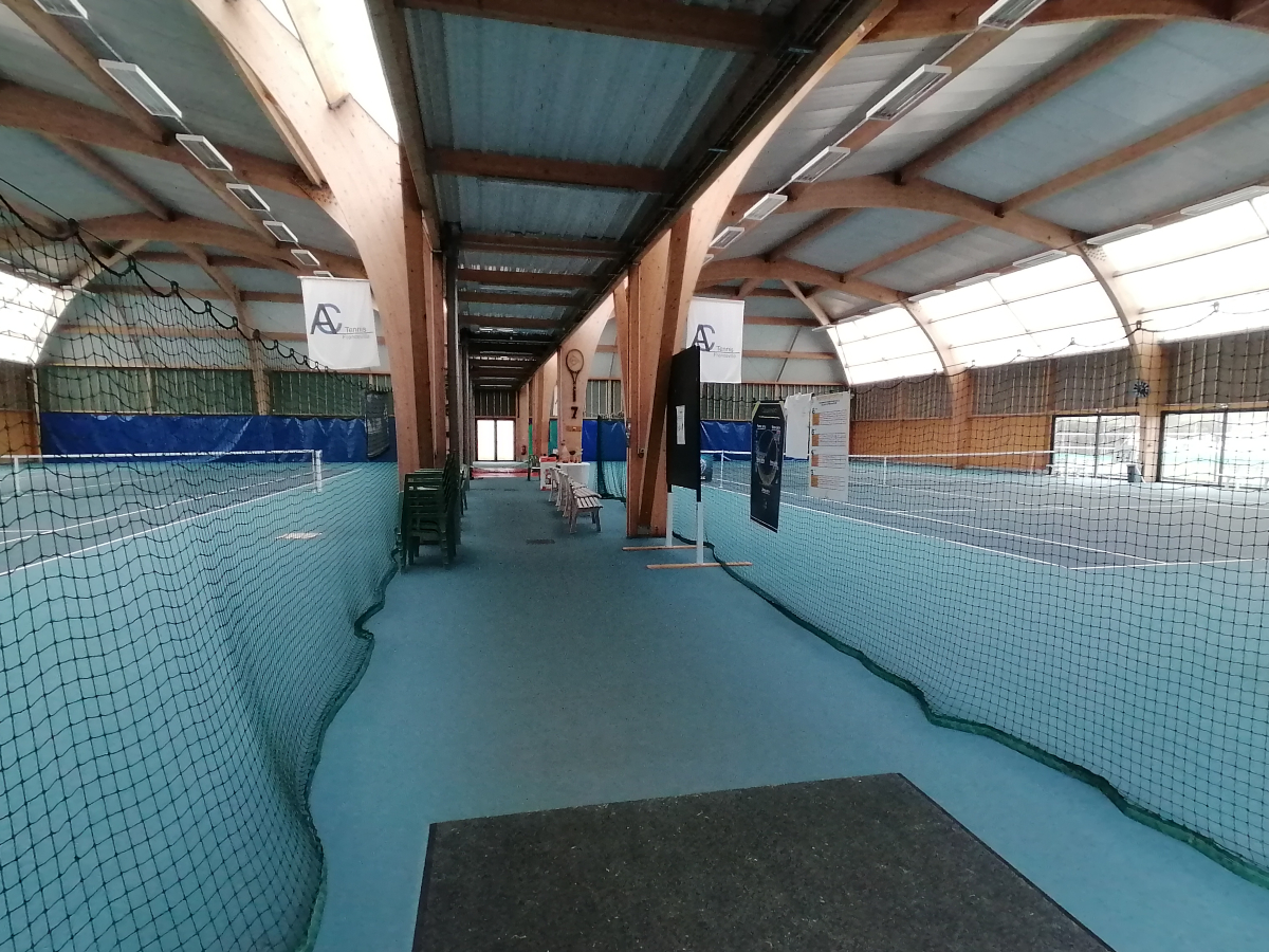 Tennisakademie Franceville