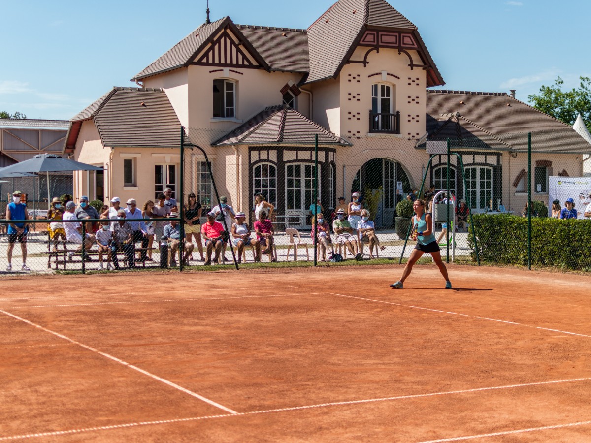 Garden Tennis
