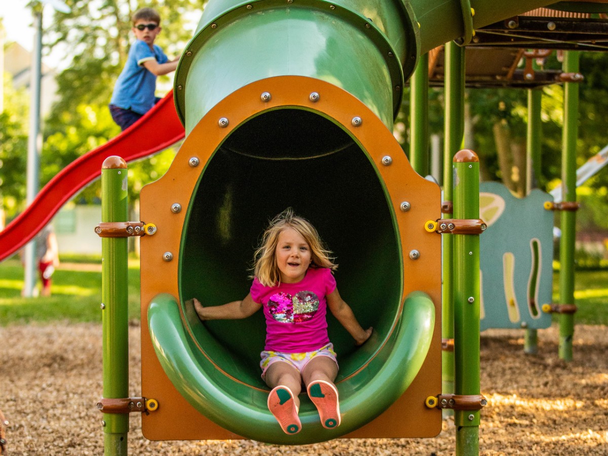 Plaine de jeux pour enfants à Cabourg - Parc de l'Aquilon