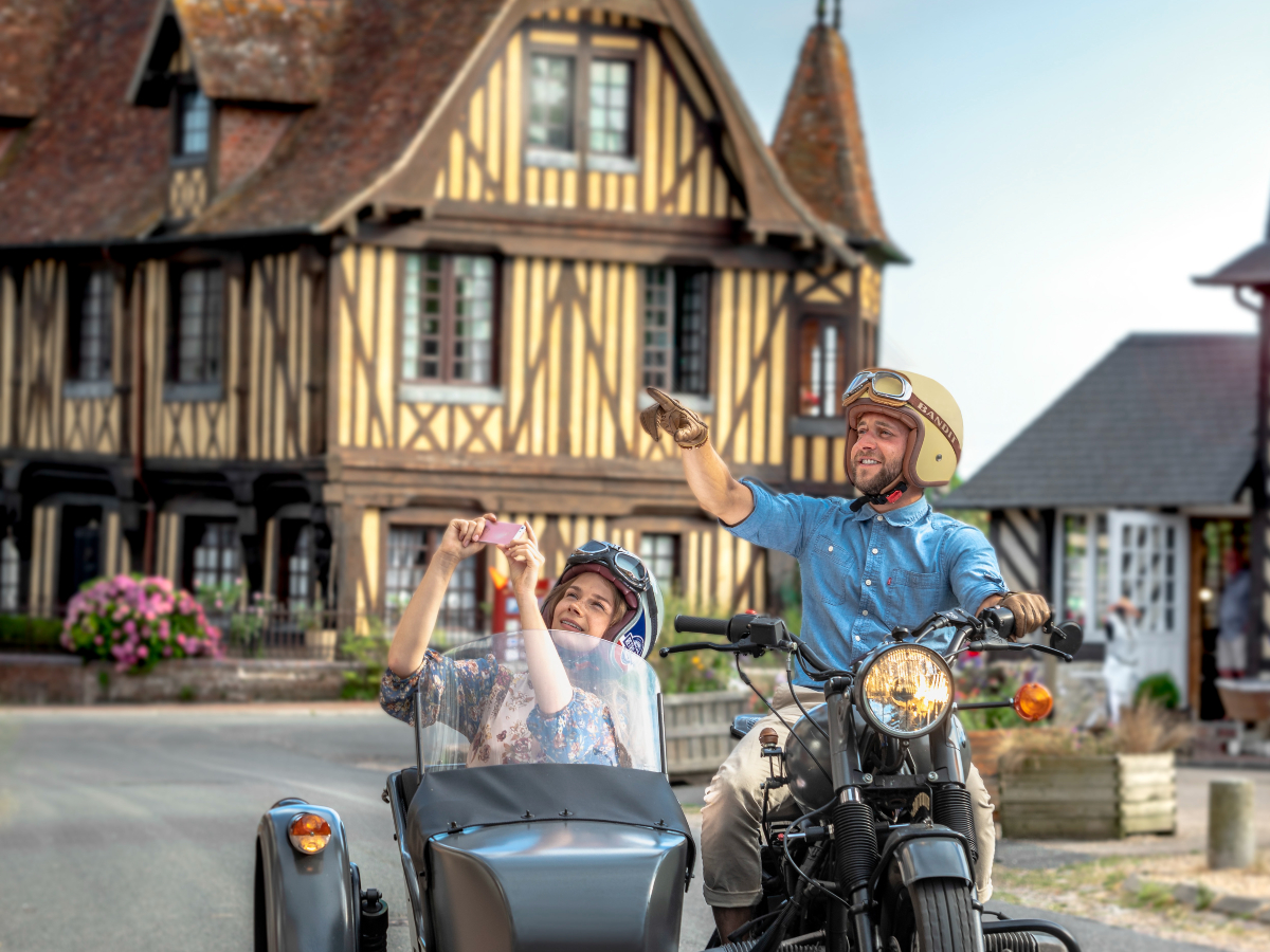 Retro Tour Normandy