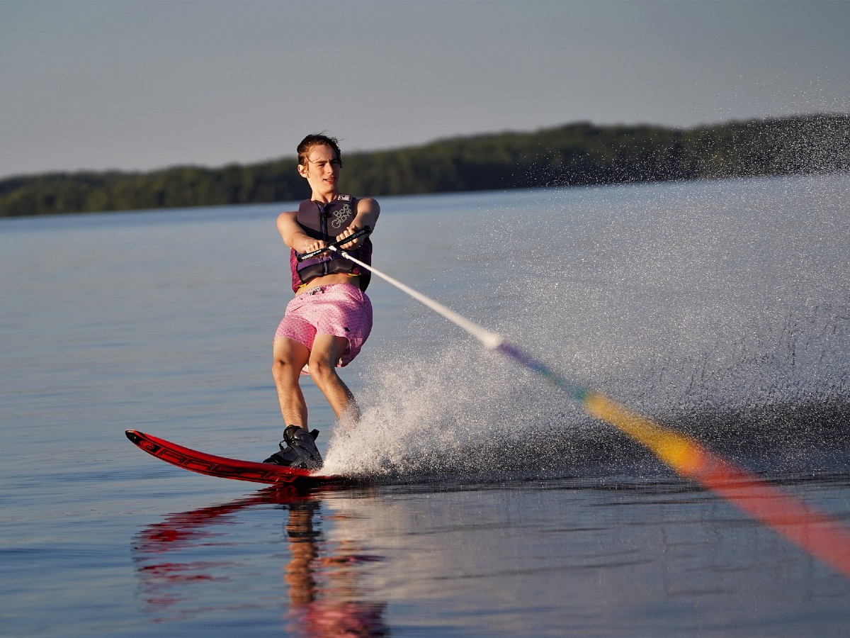 Wakeboarden en waterskiën – Le Menhir