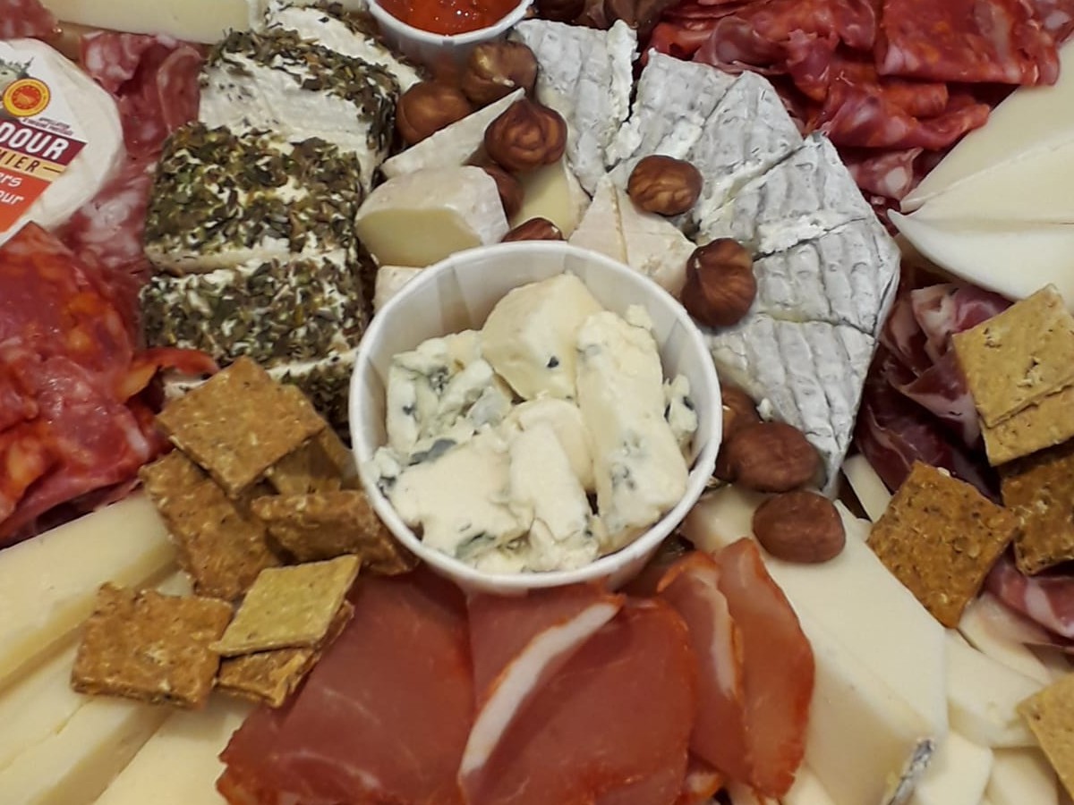 La Vache Noire – Fromages & Cave